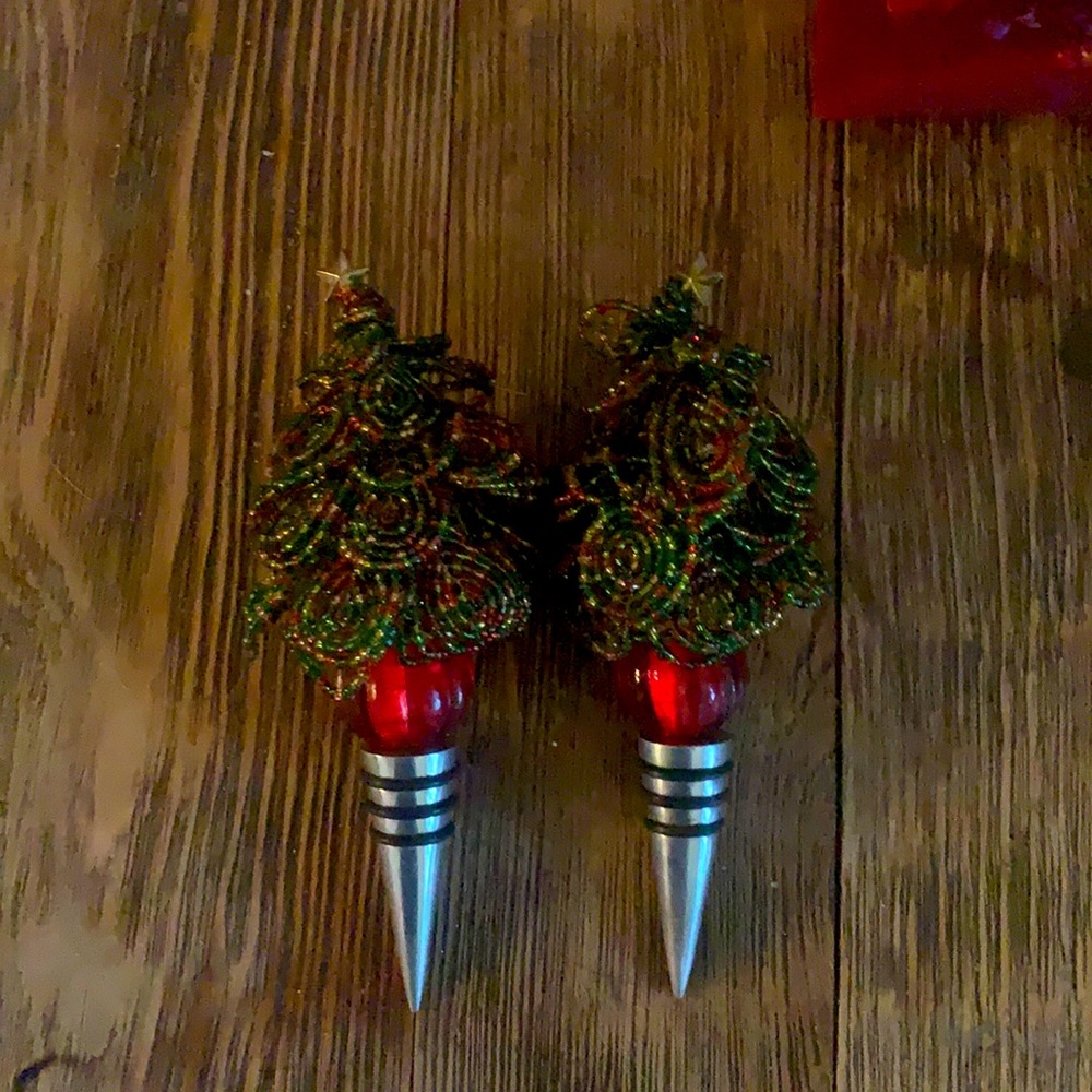 Holiday wine stoppers pier 1